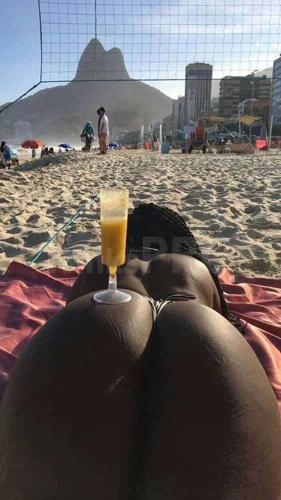 Acompanhante em Rio de Janeiro com fetiche de pés (12) — Geovana Findom