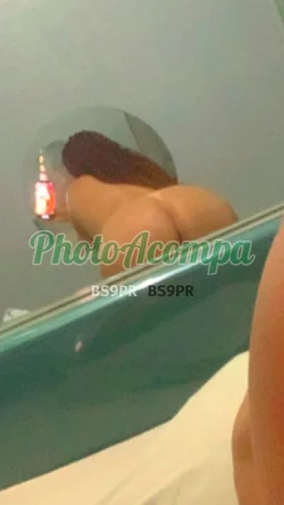Acompanhante de seios naturais em Prata (3) — Gulosa