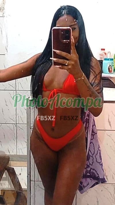 Acompanhante de seios naturais em Nilópolis (4) — Indiazinha