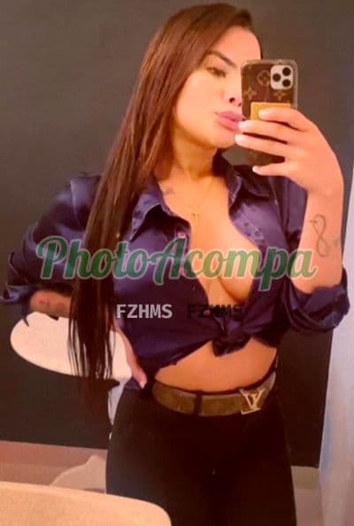 Acompanhante em Rio de Janeiro com beijo grego (2) — Isabela Goulart