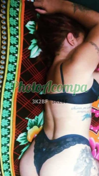 Acompanhante em Niterói com beijo na boca (2) — Jeniffer Gutemberg