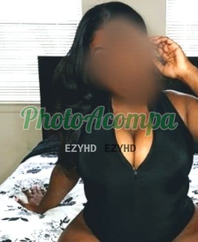 Acompanhante em Belo Horizonte com beijo grego (2) — Júlia