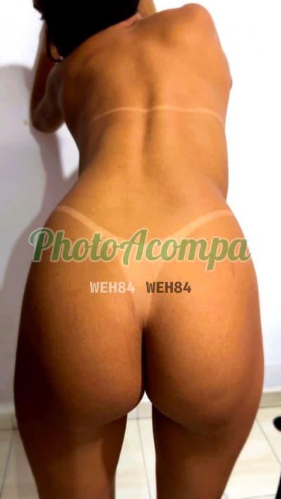 Acompanhante morena em Bertioga, foto 5 de Júlia