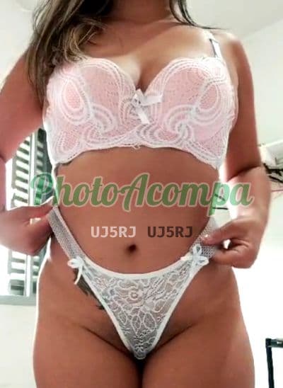 Acompanhante em São Paulo com namoradinha (2) — Júlia