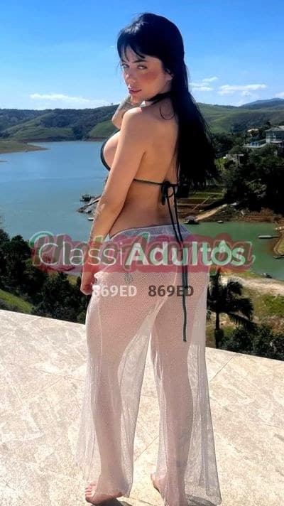 Acompanhante morena em Guarulhos — Julia Menezes