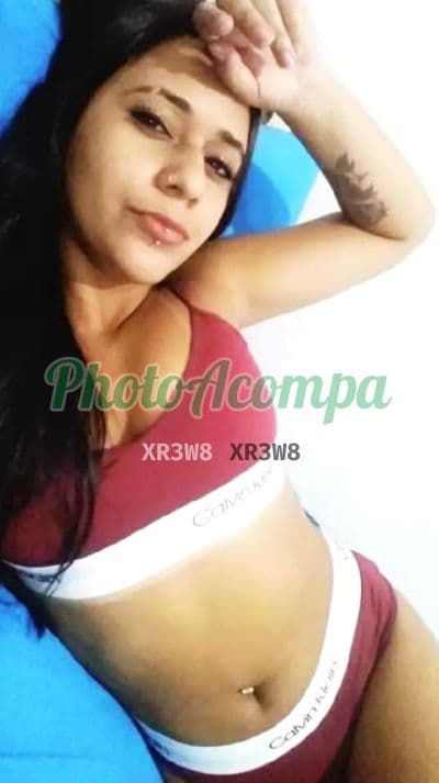 Acompanhante em Uberlândia com beijo na boca (2) — Júlia Ninfetinha