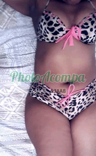 Acompanhante de seios naturais em ABC Paulista, foto 5 de Juliana Campos