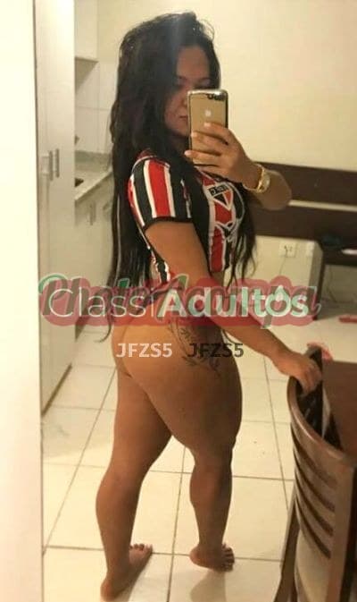 Acompanhante morena em Rio de Janeiro