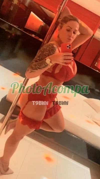 Acompanhante magra em São Paulo (3) — Karol Matarazzo