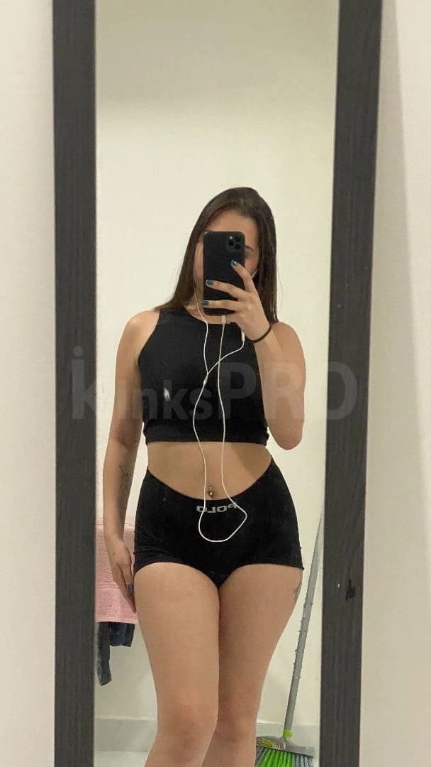 Acompanhante em São Paulo com fetiche de pés (2) — La Reina Kiara