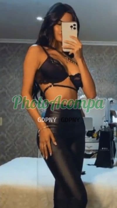 Foto 2: Acompanhante em Curitiba — beijo na boca, Larissa