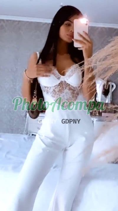 Acompanhante magra em Curitiba, foto 3 de Larissa