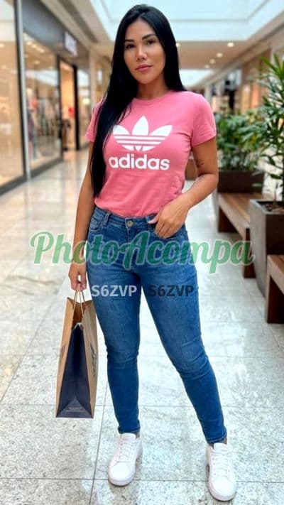 Acompanhante magra em Rio de Janeiro, foto 3 de Larissa
