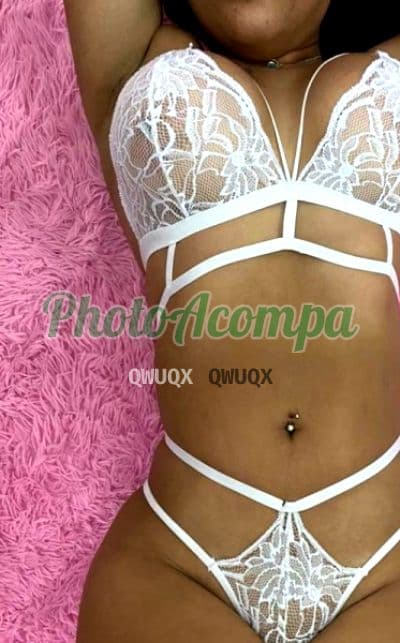 Acompanhante magra em Petrópolis, foto 3 de Larissa Machado