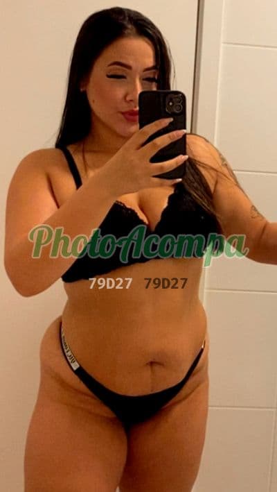 Foto 2: Acompanhante em Curitiba — beijo grego, Larissa Mendes
