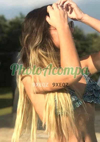 Acompanhante em Rio de Janeiro com beijo na boca (2) — Laura