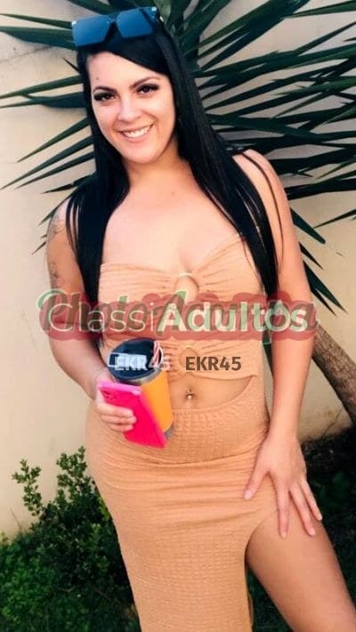 Acompanhante morena em Praia Grande — Laura