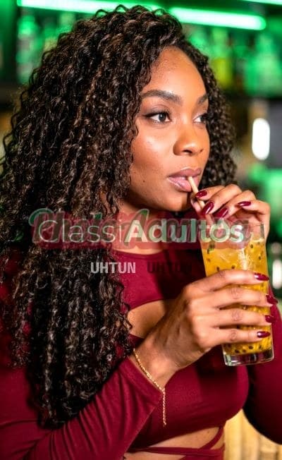 Acompanhante morena em Rio de Janeiro — Laura