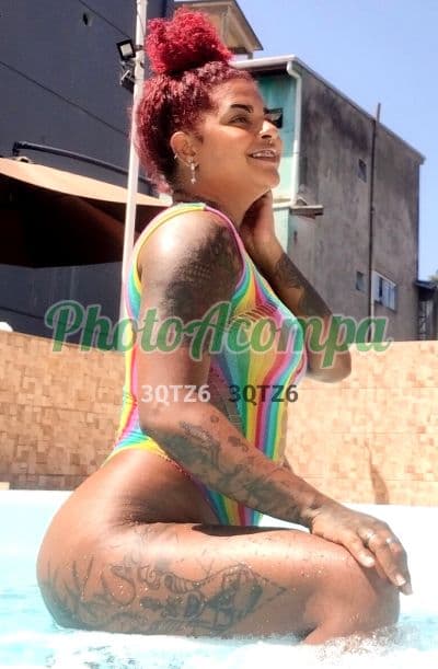 Acompanhante em Rio de Janeiro com oral natural (4) — Leona