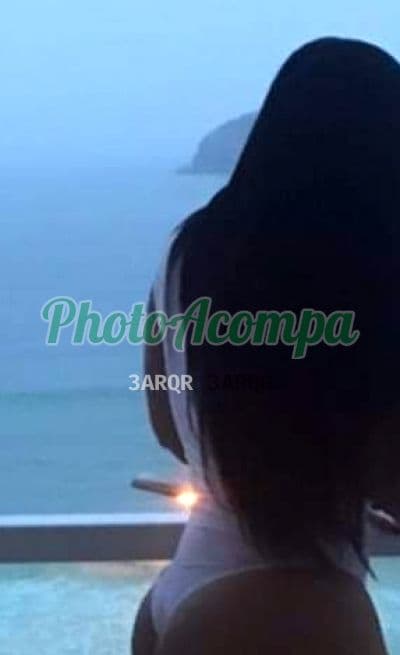 Acompanhante em Salvador — beijo na boca, foto 2 de Lívia