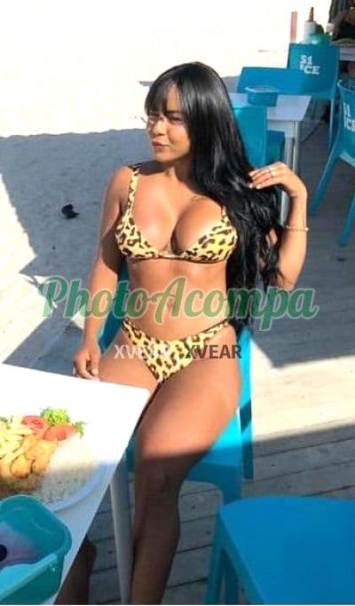 Acompanhante morena em Guarujá, foto 3 de Lívia Marini