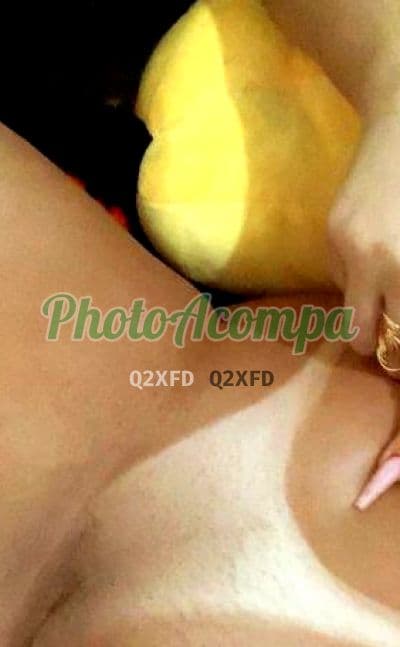 Acompanhante em Nova Iguaçu com beijo grego (2) — Loraine