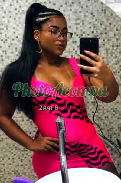 Acompanhante em Rio de Janeiro com beijo grego (2) — Lua morena 50 rapidinha