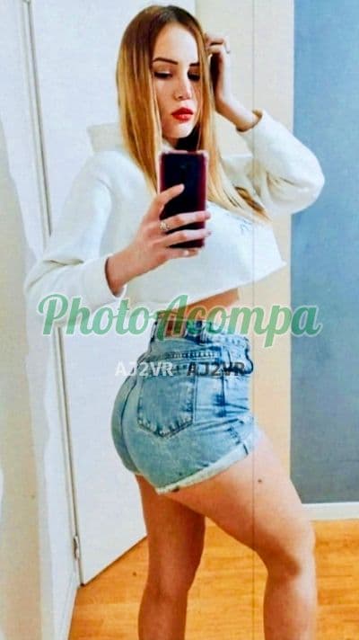 Acompanhante de seios naturais em São Paulo, foto 3 de Luiza Oliveira