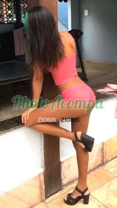 Foto 5: Acompanhante negra em Domingos Martins — Mary Mattos