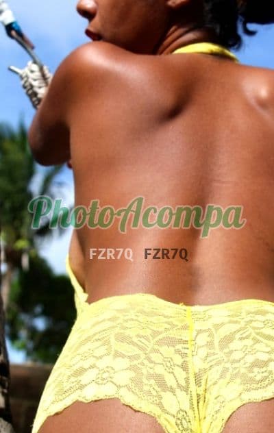 Foto 3: Acompanhante peituda em Salvador — Maya de Oliveira