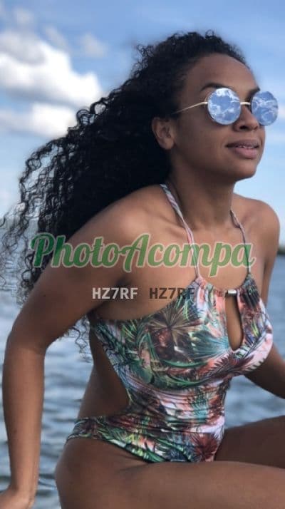 Acompanhante peituda em Taguatinga, foto 5 de Mirley Cachos Dourados