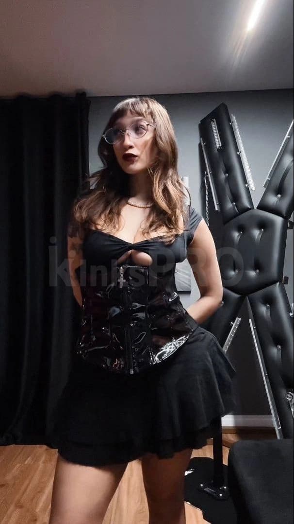 Acompanhante em São Paulo com fetiche de pés (6) — Mistress Shaday