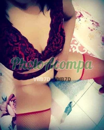 Acompanhante de seios naturais em Duque de Caxias, foto 5 de Monique