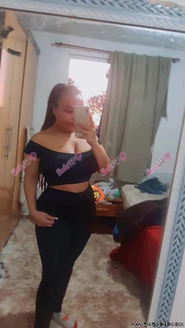 Acompanhante lisinha em Camaquã, foto 5 de Morena De Luxo Com Local