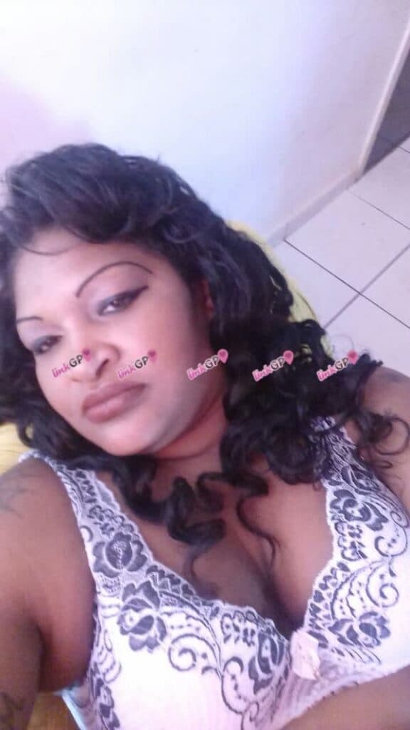 Acompanhante alta em Sumaré — Morena Furacão