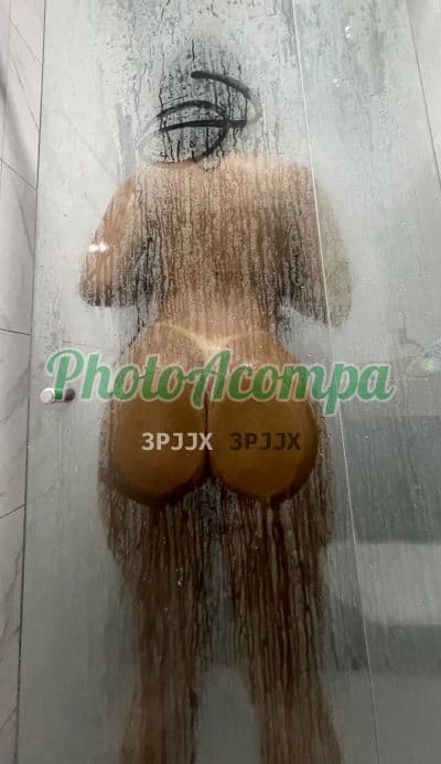 Acompanhante de seios naturais em Recife, foto 4 de Mylena Beaumont