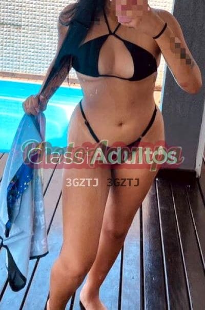 Acompanhante morena em Porto Alegre — Nicole Ribeiro