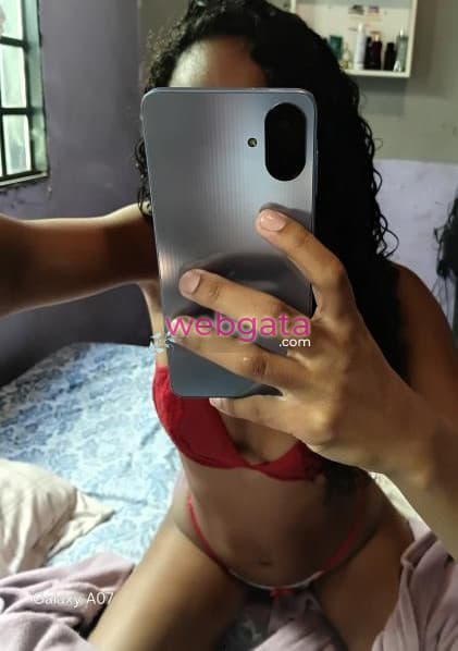 Acompanhante olhos castanhos em Londrina (4) — Panzinha