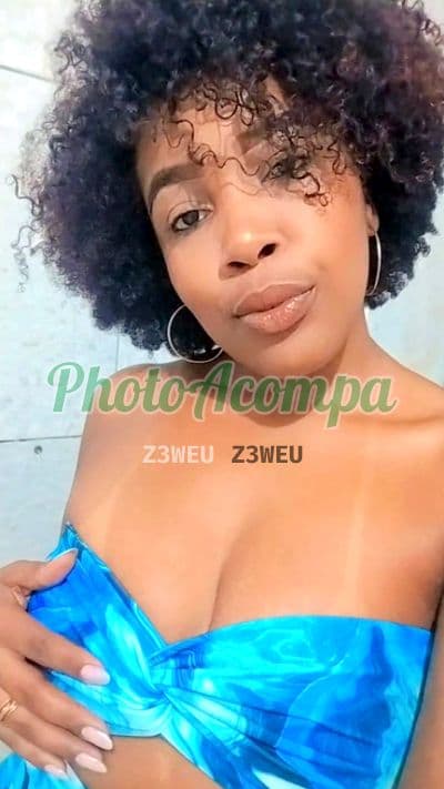 Acompanhante em Volta Redonda com beijo grego (2) — Perolla Negra