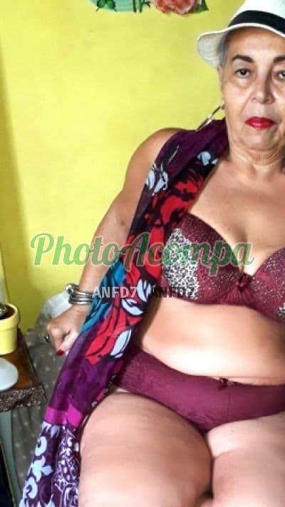 Acompanhante em Rio de Janeiro — beijo grego, foto 2 de Roberta Diniz