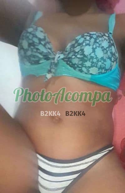 Acompanhante de seios naturais em Santos — Roberta Santos, foto 5