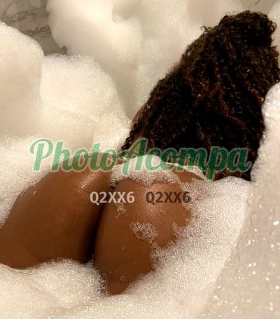 Acompanhante em Salvador com beijo grego (2) — Samara Araújo