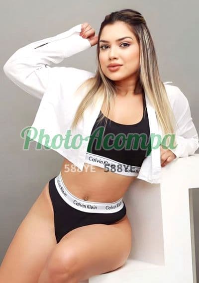 Acompanhante em São Paulo com beijo na boca (2) — Sarah