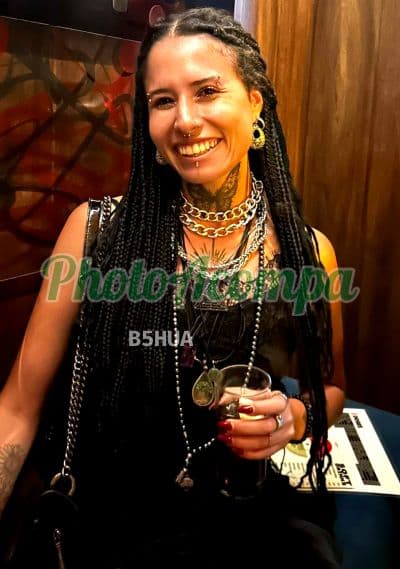 Foto 2: Acompanhante em Curitiba — beijo grego, Sugar