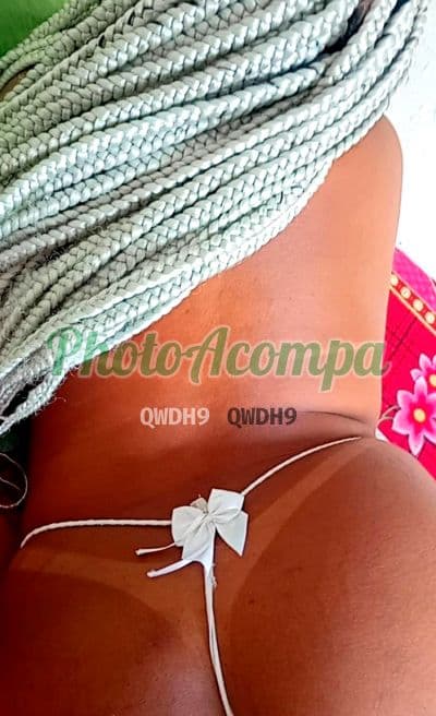 Acompanhante imagem original em Niterói (6) — Talita