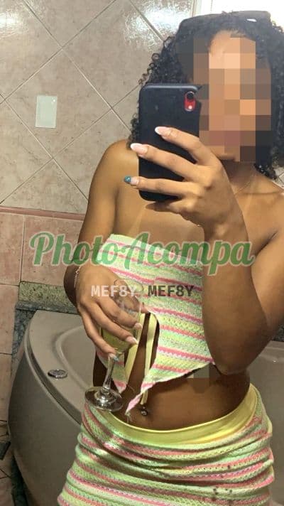 Acompanhante de seios naturais em Duque de Caxias, foto 5 de Victória Guerra