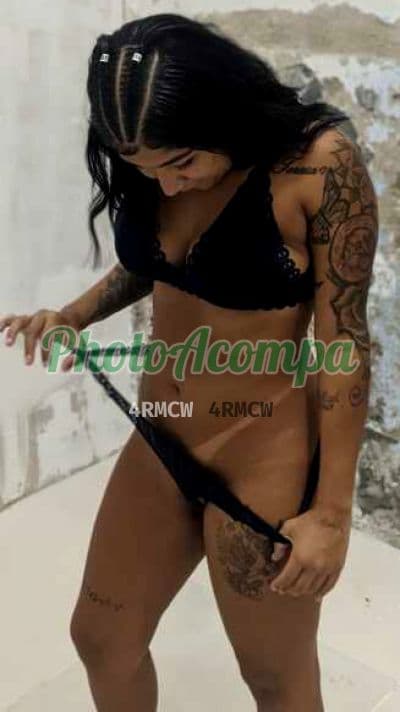 Acompanhante em Itaquaquecetuba com beijo grego (2) — Vitória