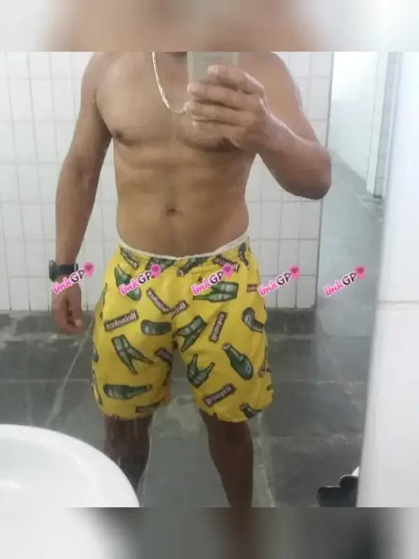 Acompanhante masculino olhos verdes em Juiz de Fora, foto 3 de Acompanhante Ideal
