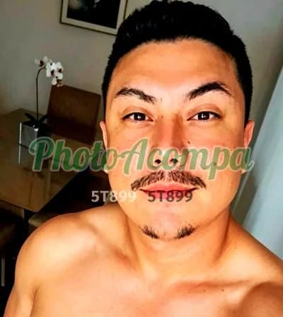 Acompanhante masculino em Itapetininga com beijo na boca (4) — Ativo21CM