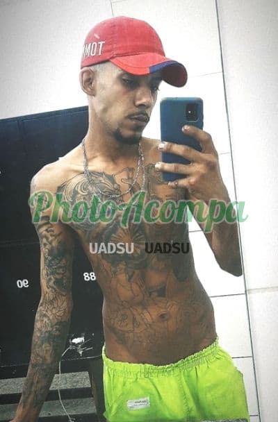 Acompanhante masculino em São Paulo com beijo grego (2) — Chrystian